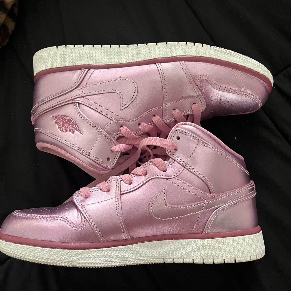 Pink Metallic Nike Jordan 1’s
